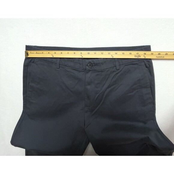 Banana Republic Short Men's Lightweight Stretch Chino Pant Sz 38x29 Grey Color - Picture 6 of 13
